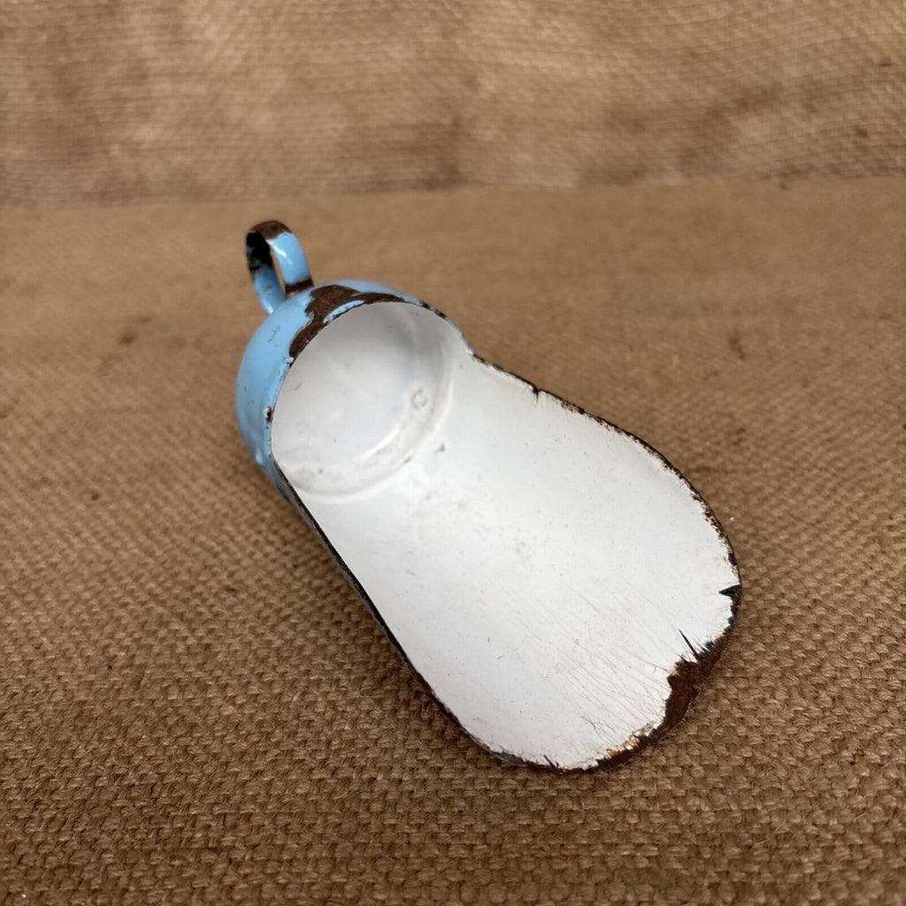 Vintage Small Enamel Scoop - Blue - Antique Kitchenalia - Cottage - Farmhouse