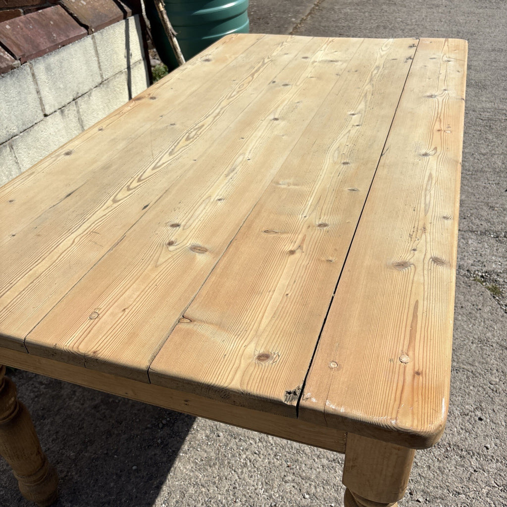 Vintage Pine Kitchen Table - Farmhouse Kitchen - Sits 8 - Cottage