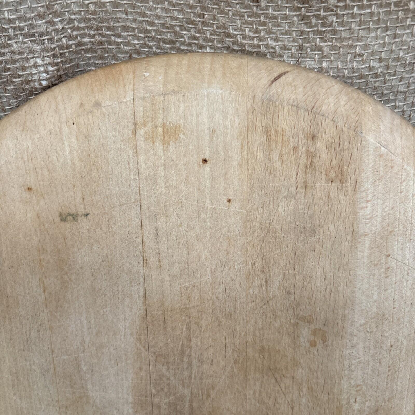 Vintage Round Wooden Bread Board - Farmhouse - Cottage - Kitchenalia