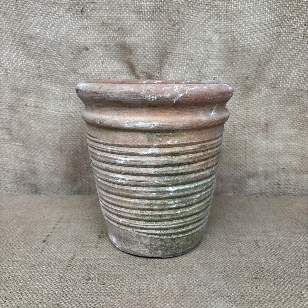 Vintage Terracotta Plant Pot - Medium - Gardenalia