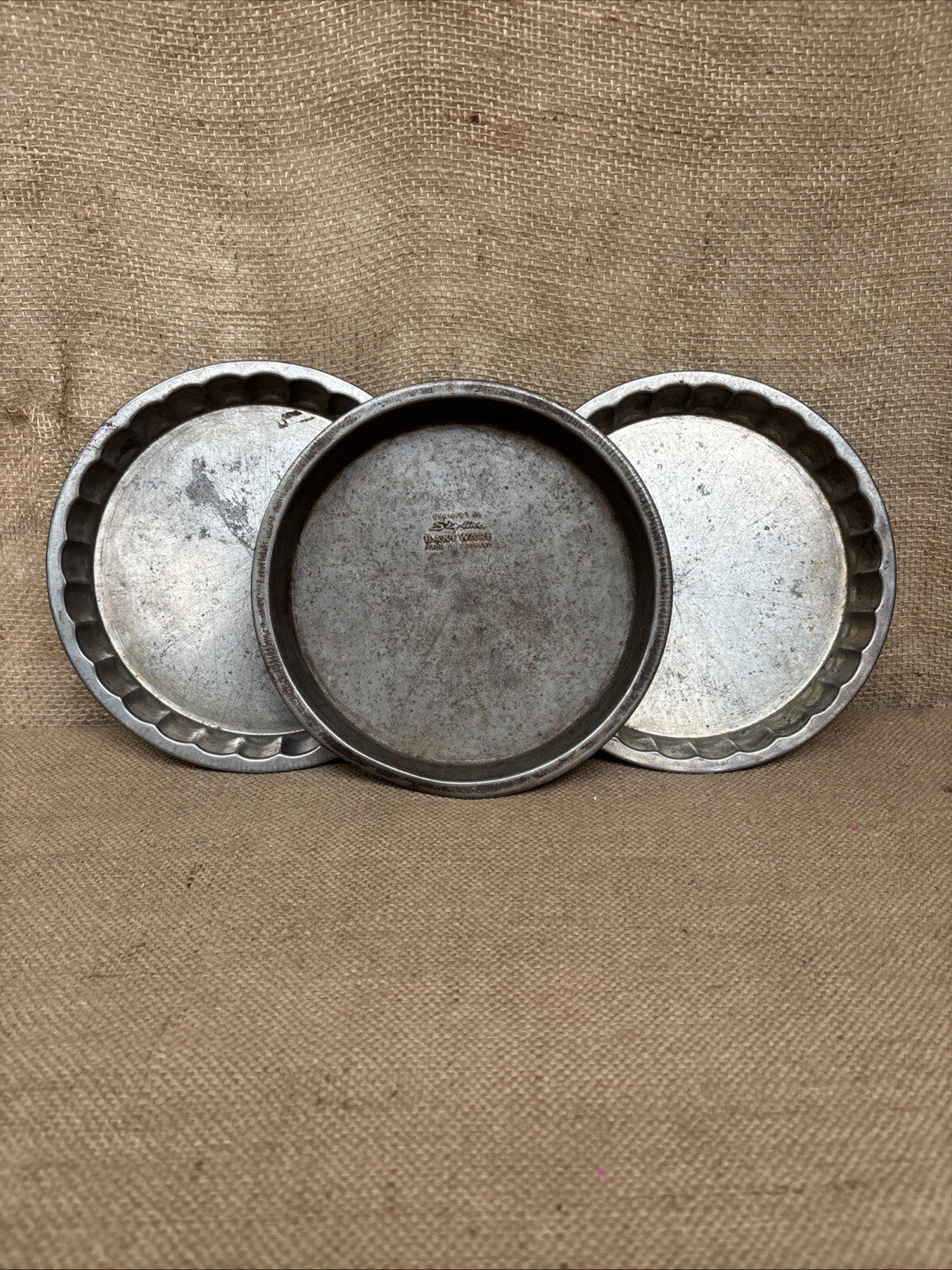Vintage Round Cake Tins - Farmhouse - Cottage - Kitchenalia - Prop